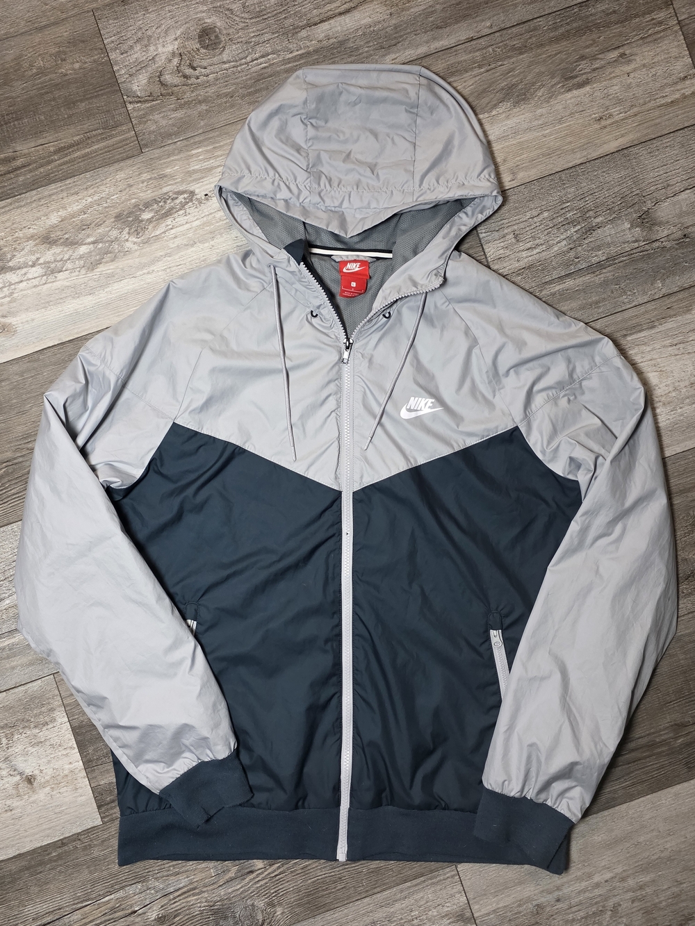 Nike Sportwear Windrunner Men's Colorblock Hooded Windbreaker Jacket Sz Lg 2017